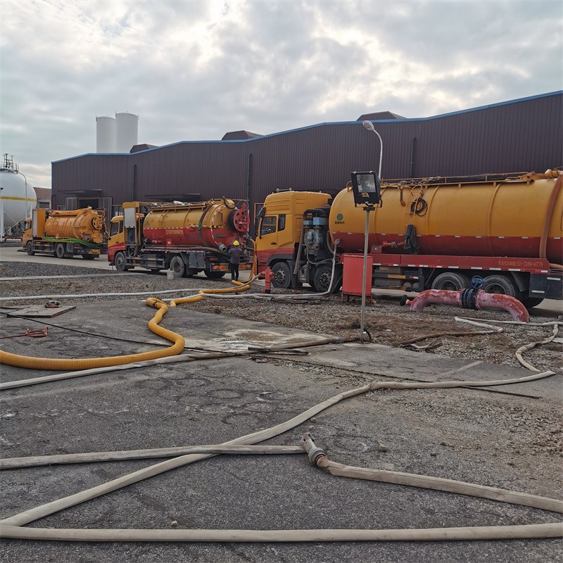 随县污水池清理